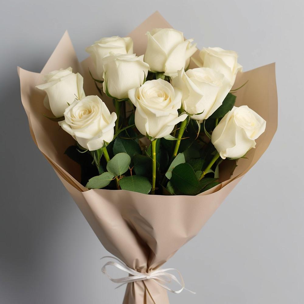 Букет 9 Белых роз Эдлесс Лав в Сыктывкаре