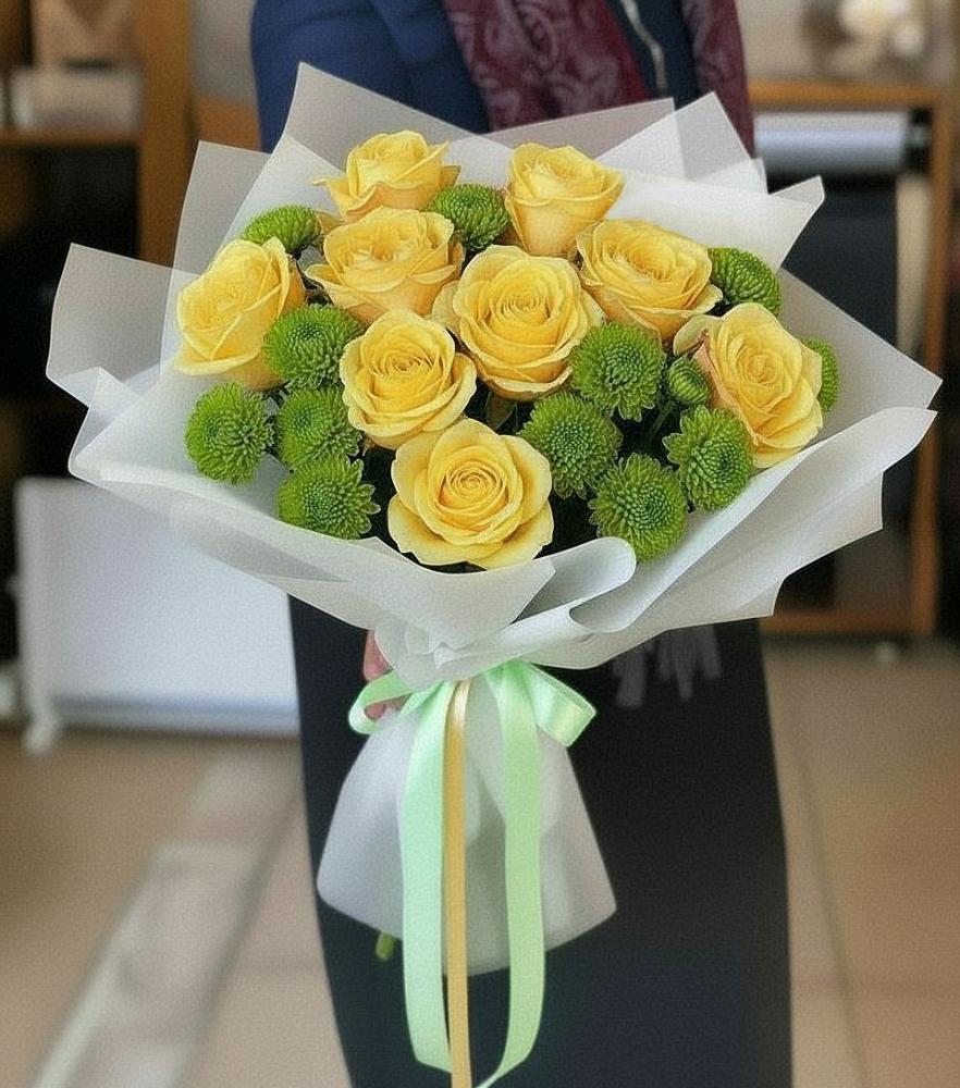 Букет цветов из: Хризантемы и Розы в Сыктывкаре