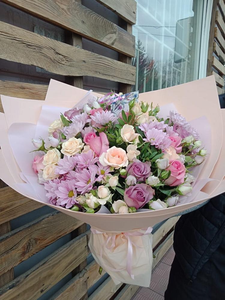 Букет цветов из: Розы и Хризантемы в Сыктывкаре