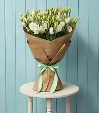 Букет цветов из:  Лизиантусы в Сыктывкаре