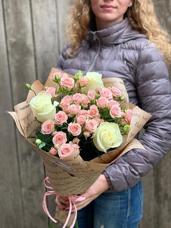Букет цветов из: Розы в Сыктывкаре