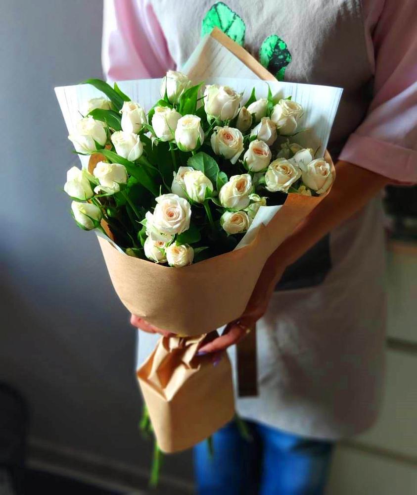 Букет цветов из: Розы в Сыктывкаре