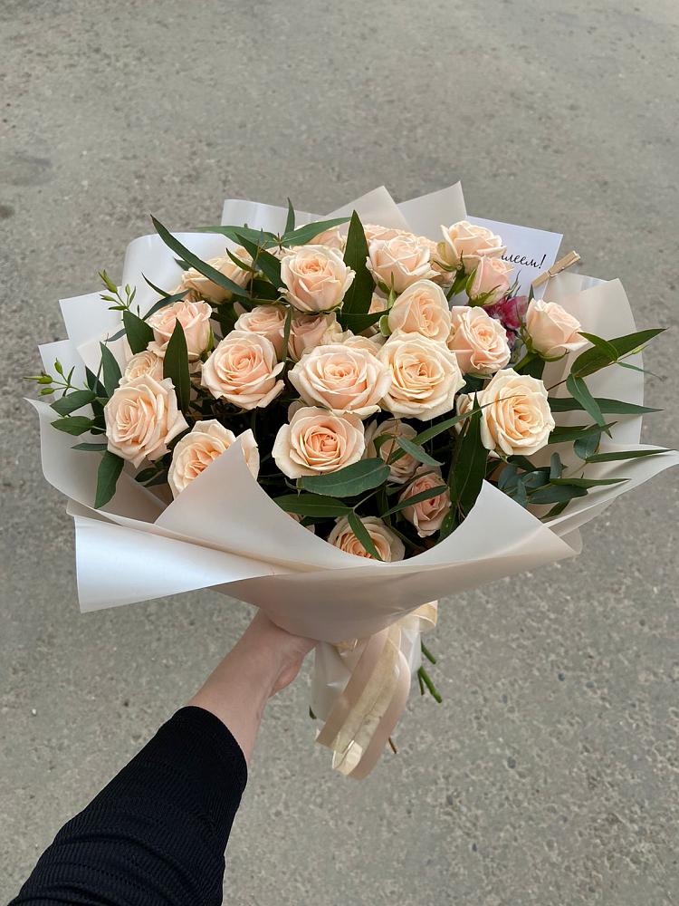 Букет Кремовые розы Латте в Сыктывкаре