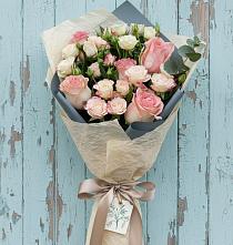 Букет цветов из:  Розы в Сыктывкаре