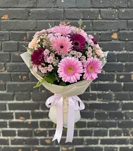 Букет цветов из:  Герберы и Хризантемы в Сыктывкаре